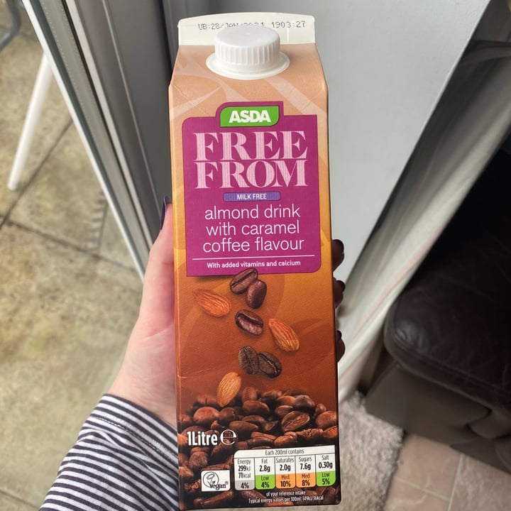 photo of ASDA Free from almond drink with caramel coffee flavour shared by @meganthevegetable on  25 Dec 2020 - review