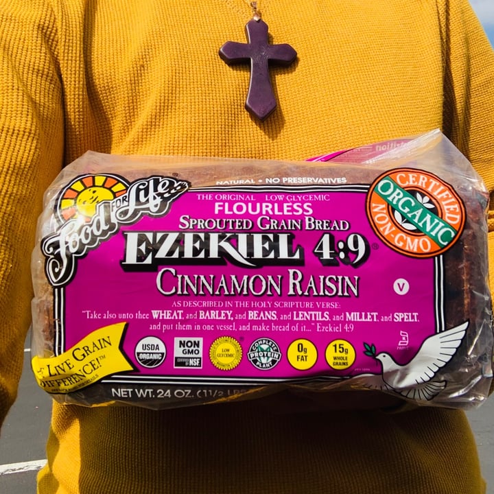 photo of Ezekiel ORGANIC FLOURLESS SPROUTED GRAIN BREAD shared by @iamgodschild on  09 Feb 2021 - review