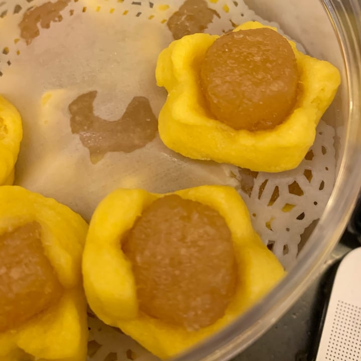 photo of Yes Natural Bakery Pineapple ball (vegan) shared by @turtleisland on  21 Jan 2022 - review