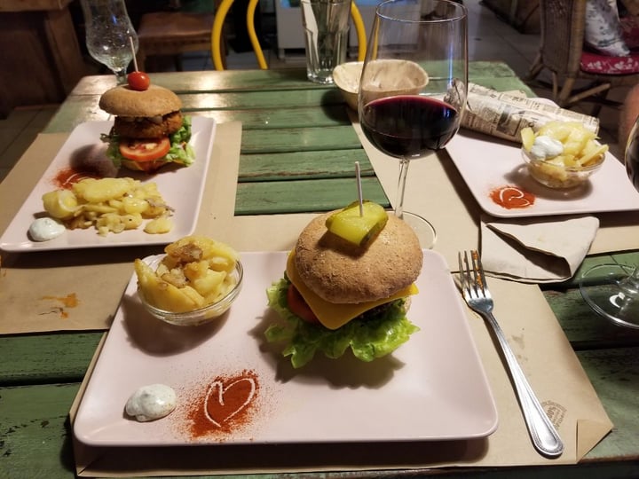 photo of La Libélula Vegan Café Burrito de seitan shared by @gema on  06 Sep 2019 - review