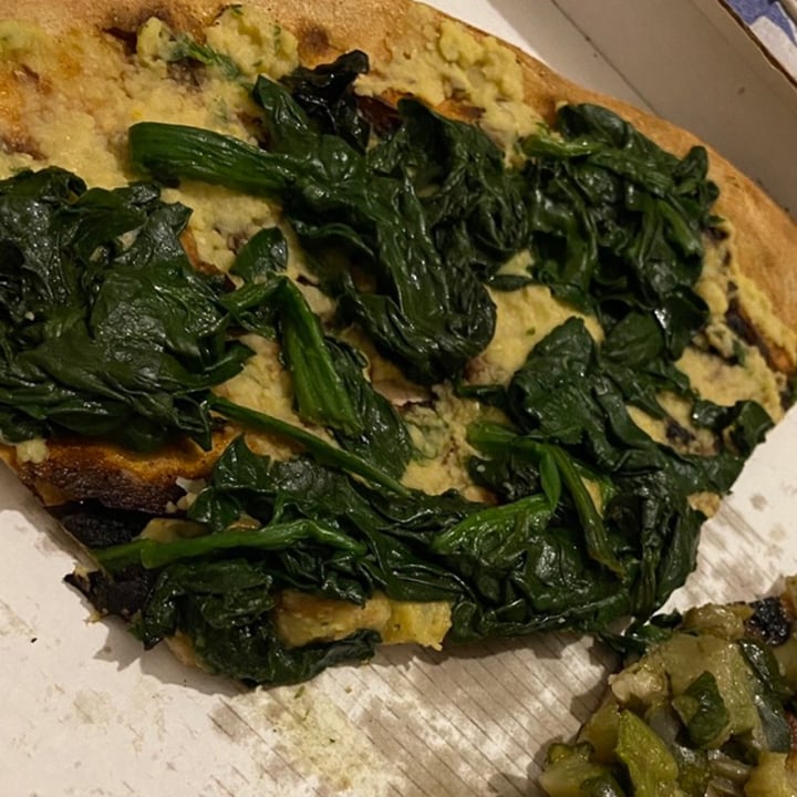 photo of La Colubrina Pizza Cecina shared by @martinagori97 on  20 Feb 2022 - review
