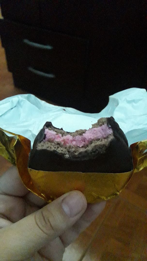 review photo of Green & Veggie Alfajor Vegano relleno de Frutos del Bosque shared by @ladynoe on 09 Mar 2020 - review