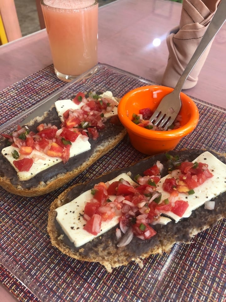 photo of Pimienta Gorda Molletes shared by @alyy on  16 Feb 2020 - review