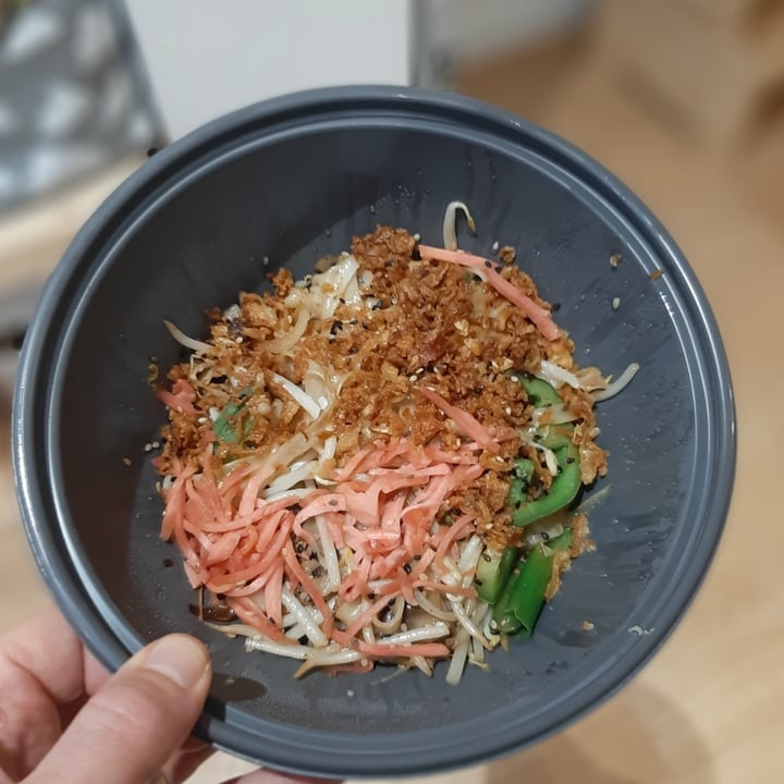 photo of Wagamama Kingston upon Thames Yasai Yaki Soba shared by @mikejuliette on  08 Mar 2022 - review