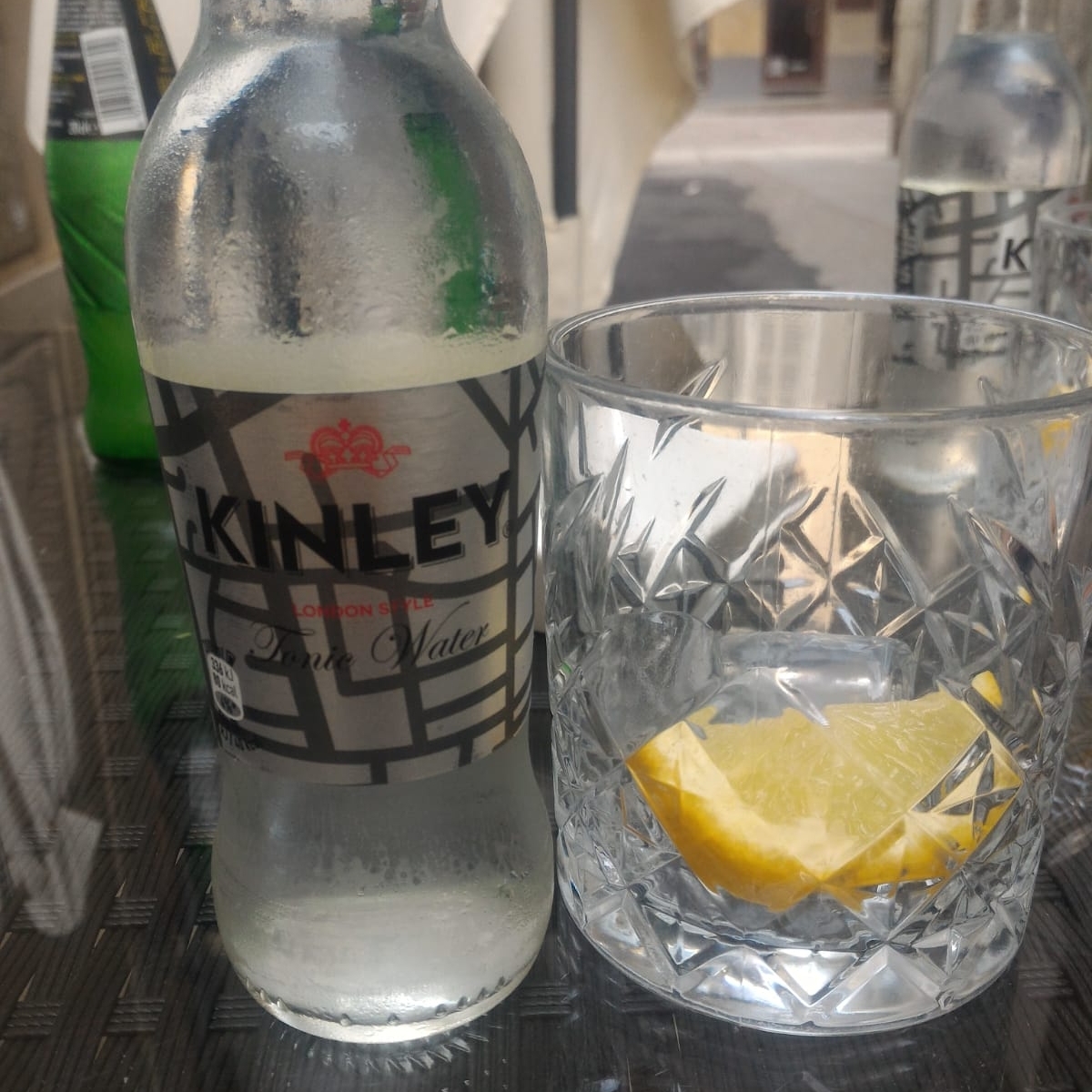 Kinley Tonic water Reviews abillion