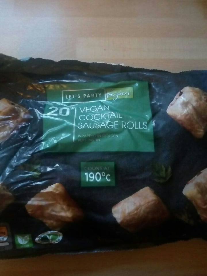 ALDI Frozen Mini Sausage Rolls Review abillion