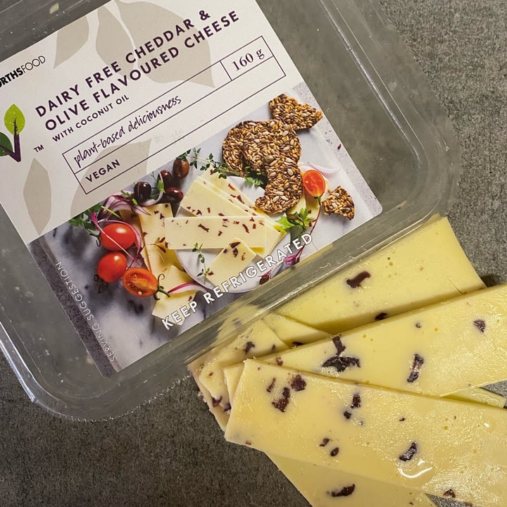 photo of Woolworths Food Dairy free cheddar and olive flavoured shared by @ftc on  30 Dec 2021 - review