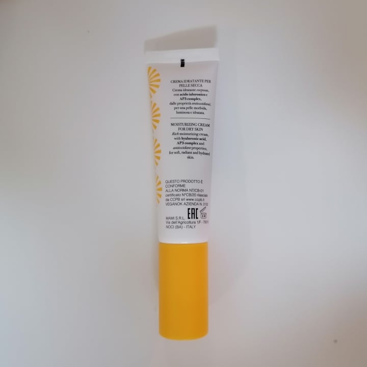 photo of PuroBIO Cosmetico Crema Viso Idratante shared by @silversp00n on  26 Jan 2022 - review