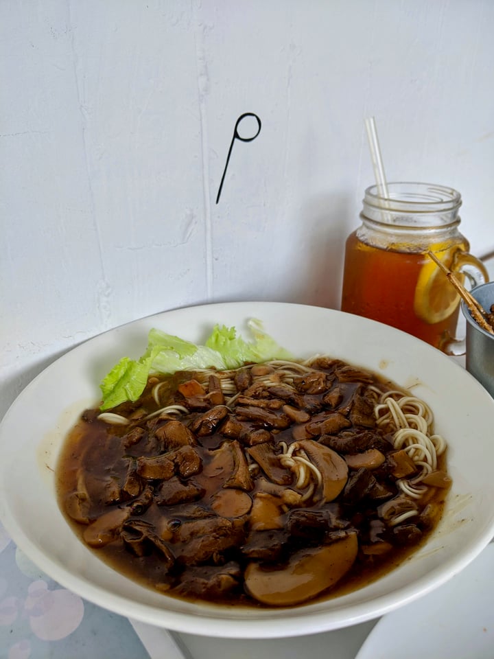 photo of The Clef Cafe Duck Noodles shared by @xinru-t on  03 Aug 2020 - review