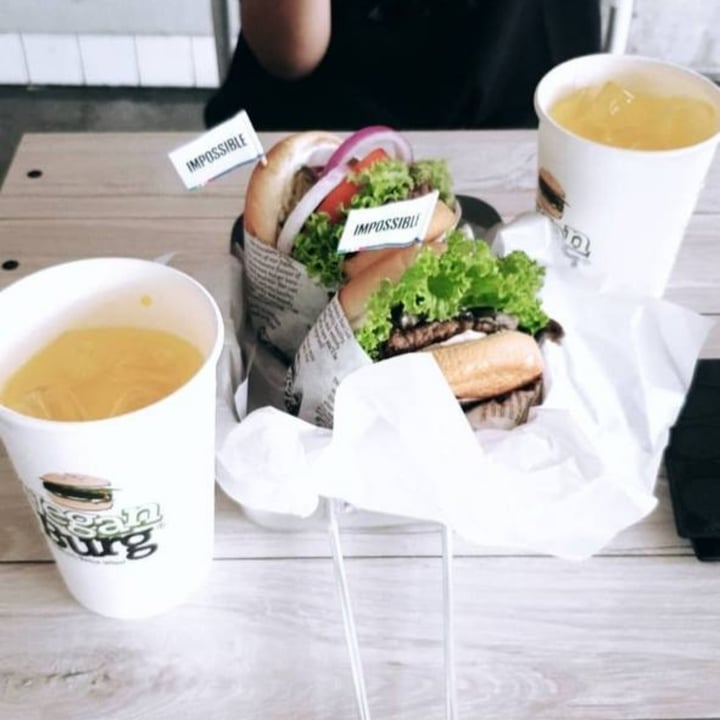 review photo of VeganBurg Singapore Impossible Patty shared by @tyqqq on 02 Jul 2021 - review