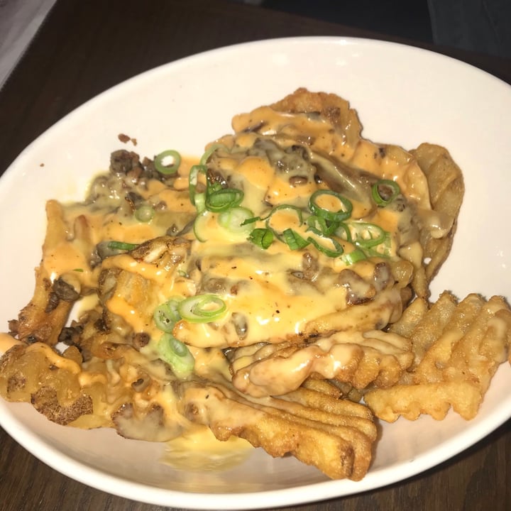 photo of Bowhead Pub Animal Fries shared by @malcolmcg on  06 Sep 2021 - review