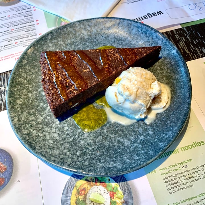 photo of Wagamama Leicester Chocolate Orange Cake shared by @vegneve on  12 Jun 2021 - review