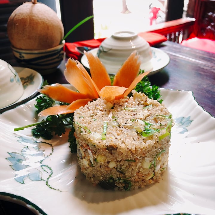 review photo of Shamballa Vegetarian Restaurant & Tea House Quinoa With Vegetables shared by @trangdang on 28 Jun 2020 - review