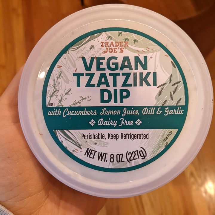 photo of Trader Joe's Vegan tzatziki dip shared by @k2aust on  27 Dec 2021 - review
