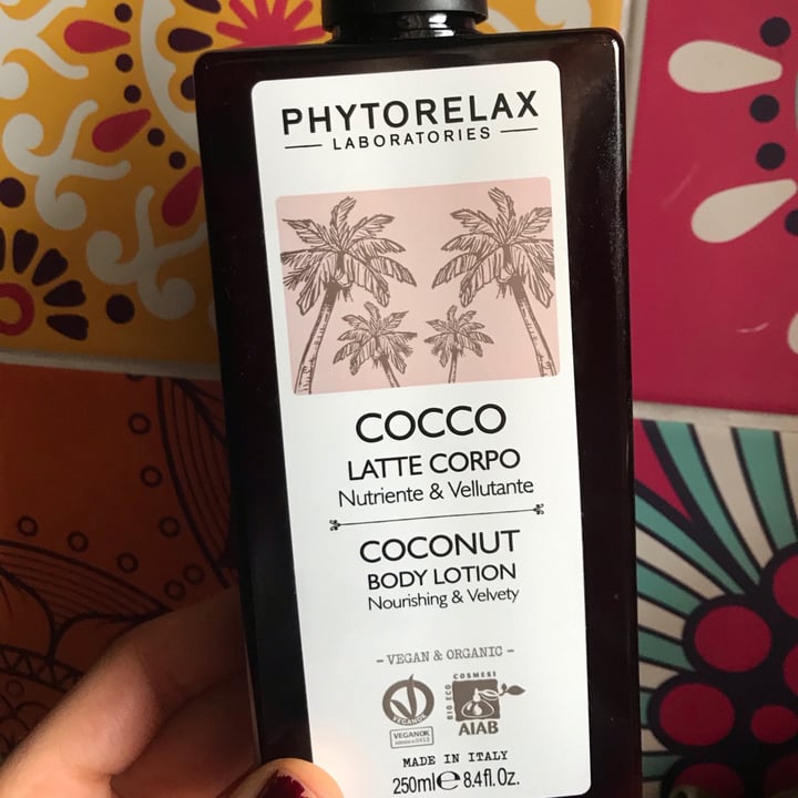 photo of Phytorelax Cocco Latte Corpo shared by @carmelau on  06 Mar 2021 - review
