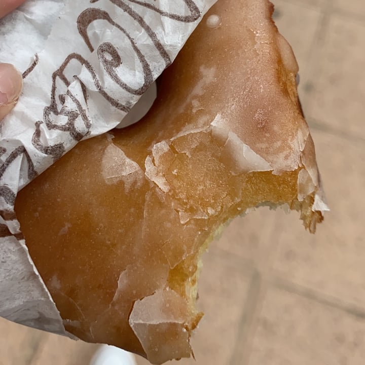 photo of Confitería cafeteria maiquez Donut vegano de azucar shared by @carmengf27 on  14 Apr 2022 - review