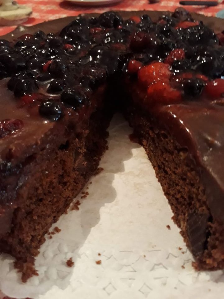 review photo of Sablée Vegana Torta Mousse de Chocolate con Frutos Rojos shared by @roberudi on 06 Aug 2019 - review