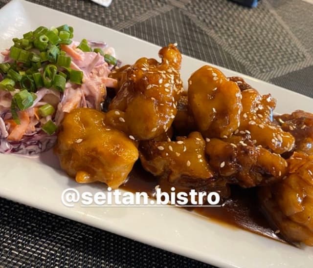 Photo of the dish “Alitas de coliflor”