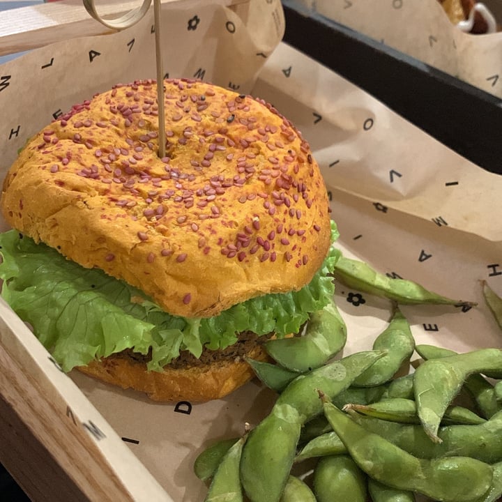 photo of Flower Burger hercules burger shared by @brisen on  16 Oct 2022 - review