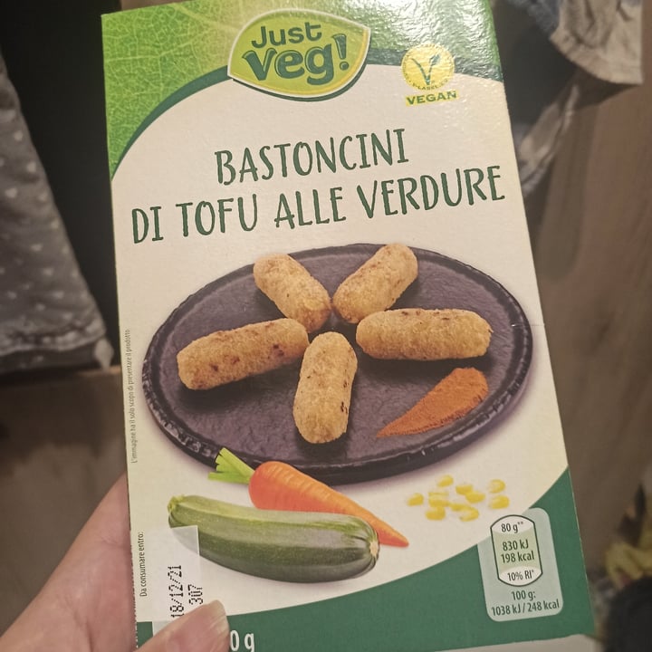 photo of Just Veg! (ALDI Italy) Bastoncini tofu e verdure shared by @sarashad on  17 Nov 2021 - review