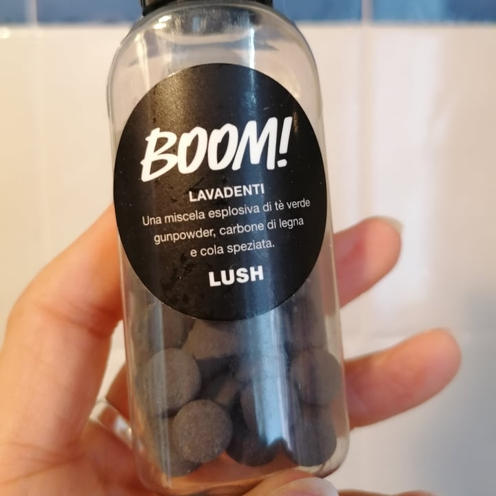 LUSH Fresh Handmade Cosmetics Boom! Toothy Tabs Review | abillion