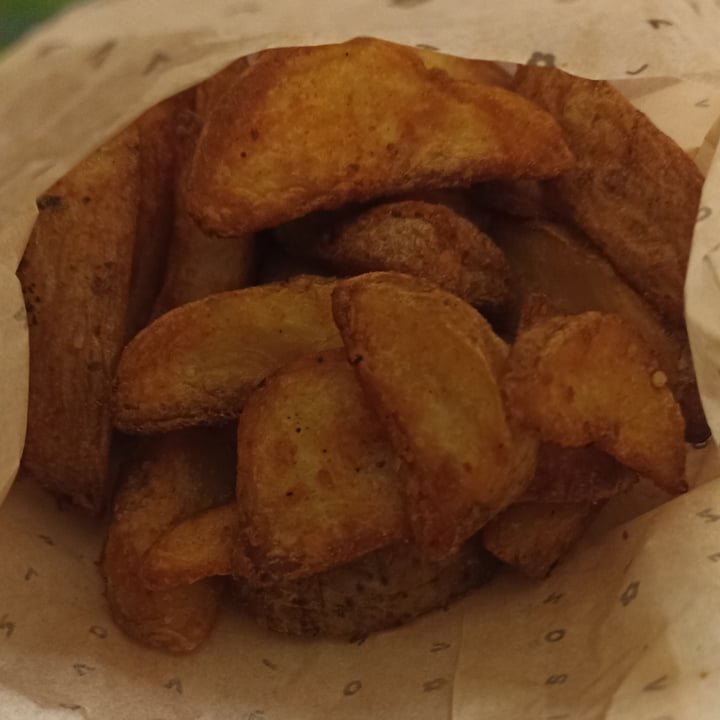 review photo of Flower Burger Patate savory shared by @chiarabo on 08 Apr 2022 - review