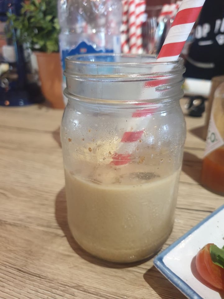 photo of Shake Farm Coconut Cinnamon Coffee shared by @shon on  05 Oct 2019 - review