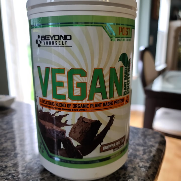 review photo of Beyond Yourself Protein Powder Brownie Batter shared by @hollywoodtoldu on 22 Oct 2020 - review