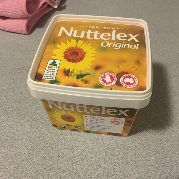 photo of Nuttelex Nuttelex Butter Spread - Original shared by @dennisotter on  20 Aug 2019 - review