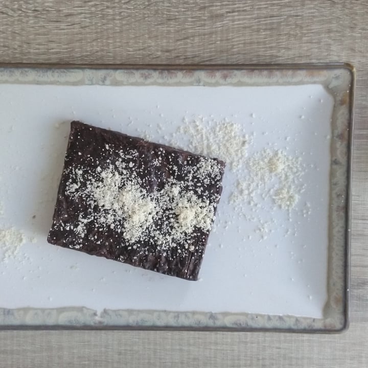 photo of Spice Garden Tarta crudivegana de chocolate y cacahuete shared by @sym on  02 May 2022 - review