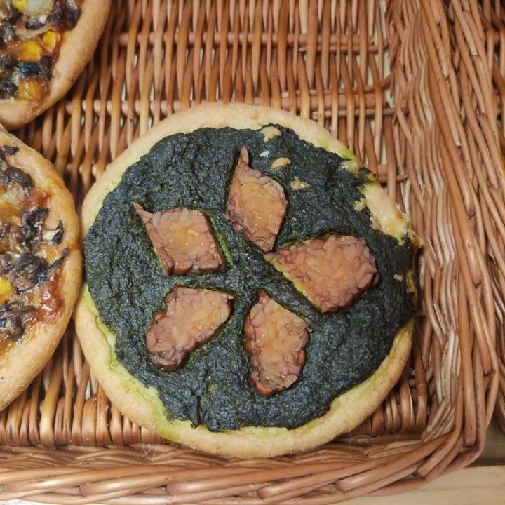 review photo of BezObalu Vegan Špaldová mini Pizza shared by @martinka on 25 Jun 2021 - review