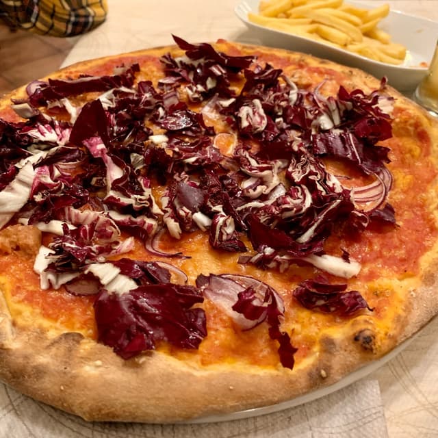 菜肴“Pizza excalibur”的照片