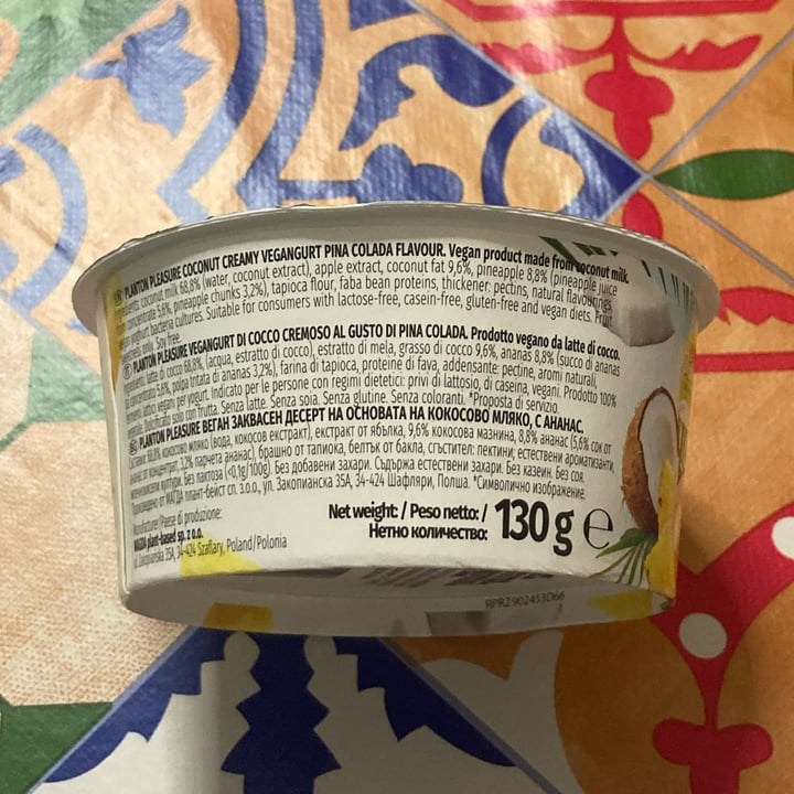 review photo of planton pleasure Yogurt Pina Colada shared by @mayasara on 20 Sep 2022 - review