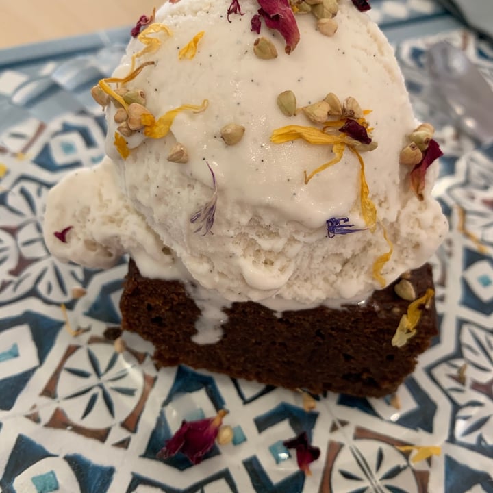 photo of zero Brownie shared by @martagayavegan on  15 Jul 2021 - review
