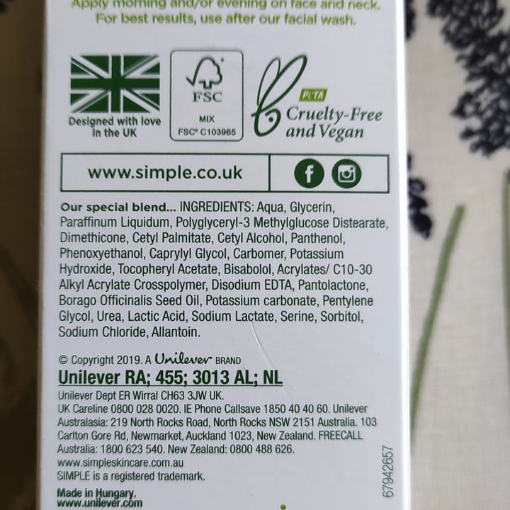 photo of Simple Hydrating Light Moisturizer shared by @tuscanvegan on  15 Nov 2021 - review