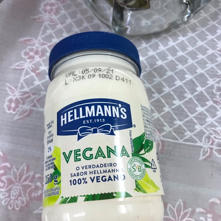 photo of Hellmann’s Hellman’s Vegan Mayonnaise shared by @christinabadams on  19 Jul 2021 - review