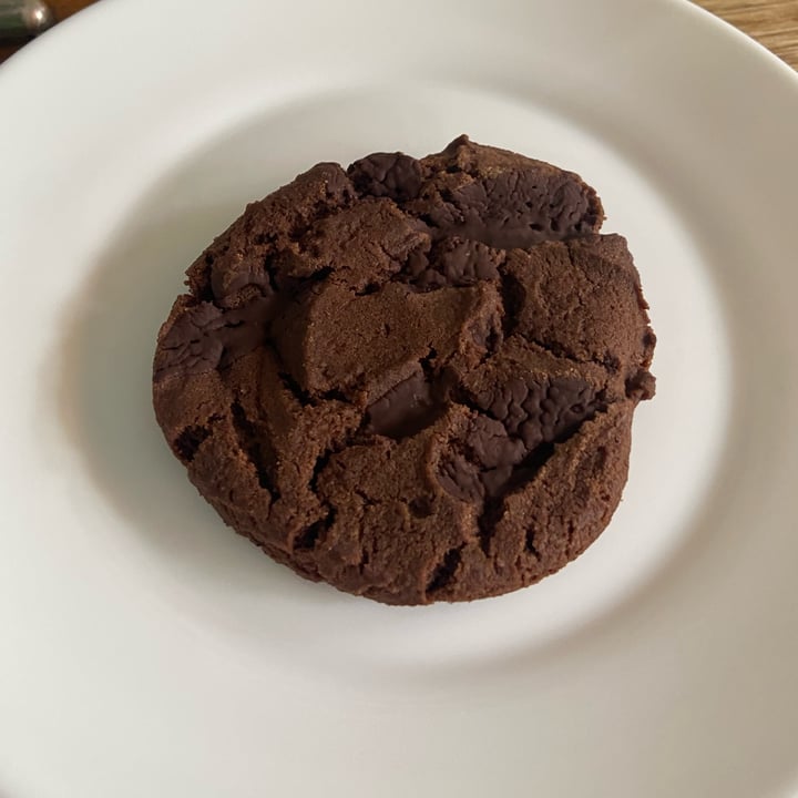 photo of Asda Plant Based  4 Double Choc Chip Cookies shared by @hannah2003 on  22 May 2022 - review
