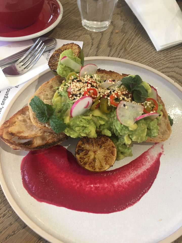 photo of Hot Numbers Roastery at Shepreth Avocado Smash with Vegan Feta shared by @amyfortheanimals on  04 Jan 2020 - review