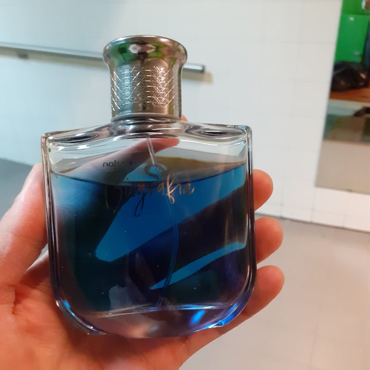 photo of Natura Biografía perfume "masculino" shared by @javinrxvegan on  14 Oct 2021 - review