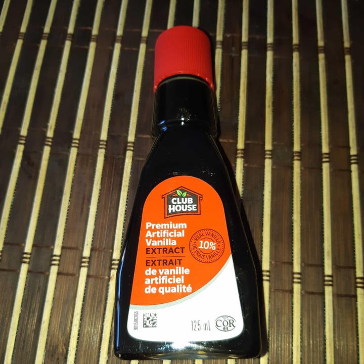 photo of Club House Vanilla extract shared by @iamveganpig on  23 Sep 2022 - review