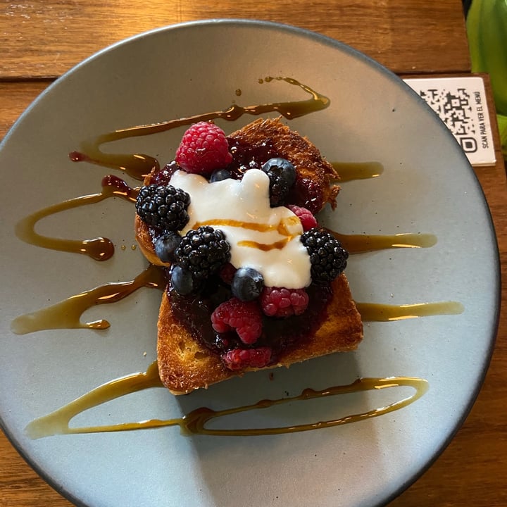 photo of Forever Vegano French Toast shared by @moonberodd on  25 Oct 2020 - review