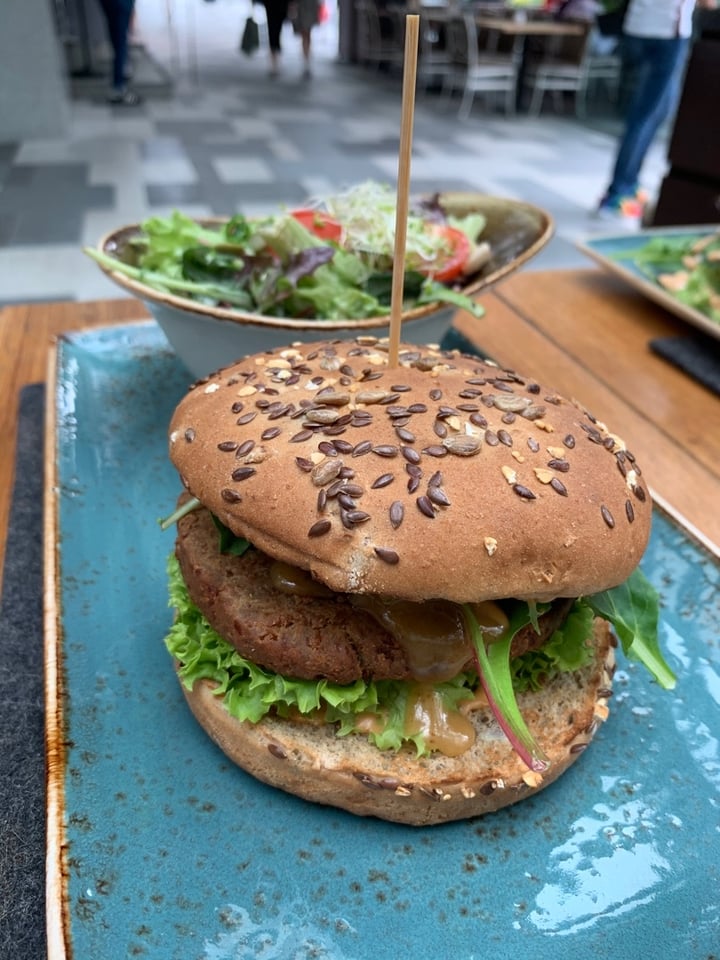 photo of Hans Im Glück German Burgergrill Fabelhafter shared by @papilio on  17 Nov 2019 - review
