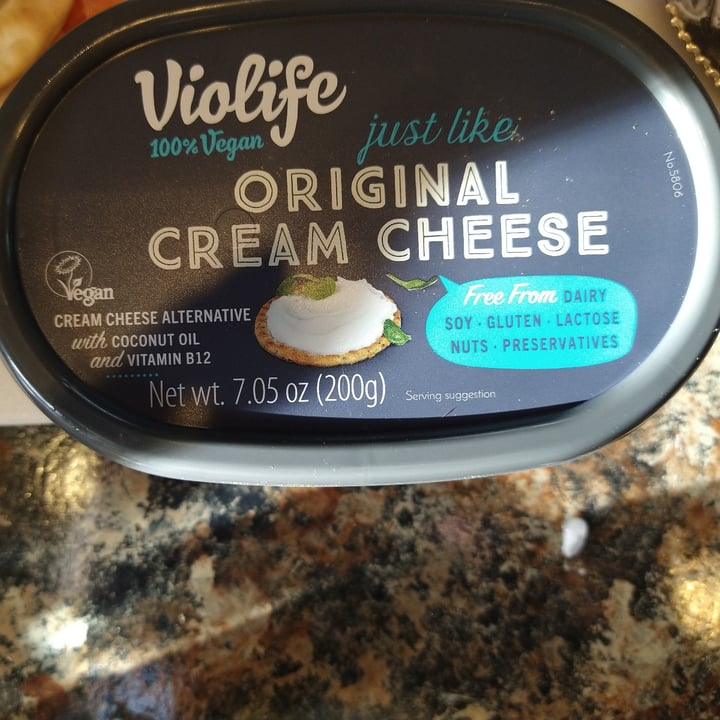 photo of Violife Creamy Original Flavour shared by @cuddlestherat on  26 Nov 2021 - review
