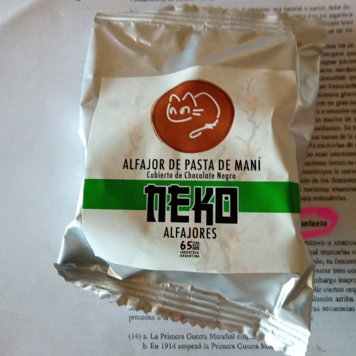 photo of Neko Alfajor de pasta de maní shared by @solgodoy on  16 Apr 2021 - review