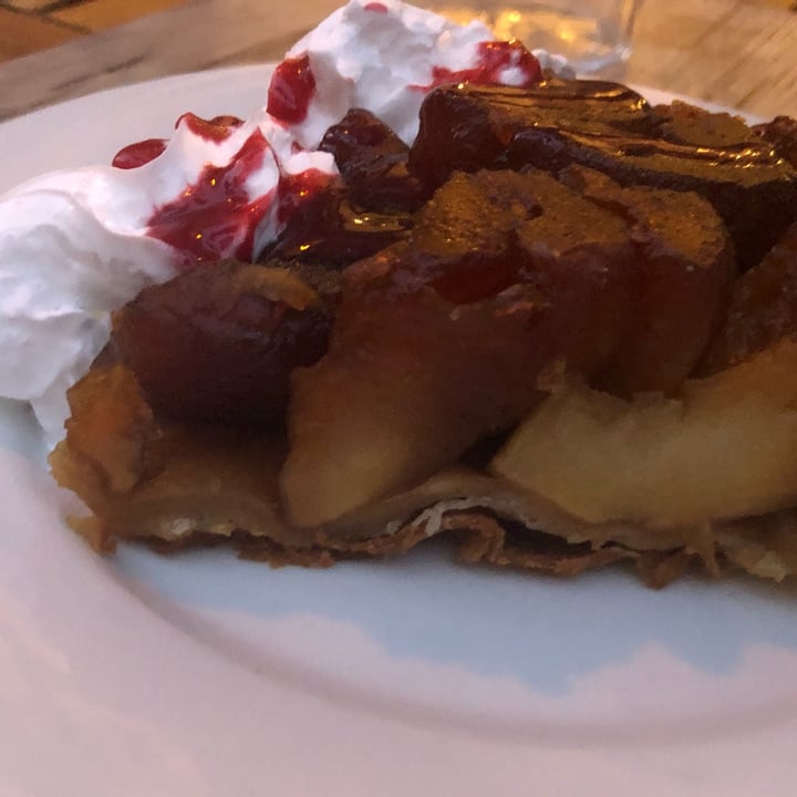 photo of Le Potager du Marais Tarte tatin shared by @louiseloveslentils on  08 Sep 2022 - review