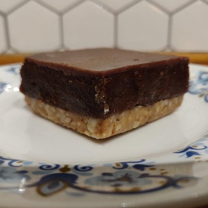 photo of 3 Little Pigs Raw Caramel Slice shared by @cruzilla on  21 Jul 2022 - review