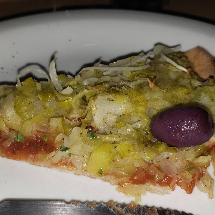 photo of Fratelli Basilico Pizzaria Vegana Facci shared by @liliandrea on  02 Apr 2022 - review