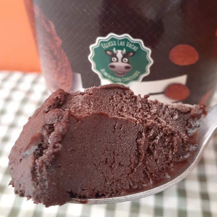 photo of Felices Las Vacas Helado de Agua sabor Chocolate shared by @lalaveg on  10 Oct 2020 - review