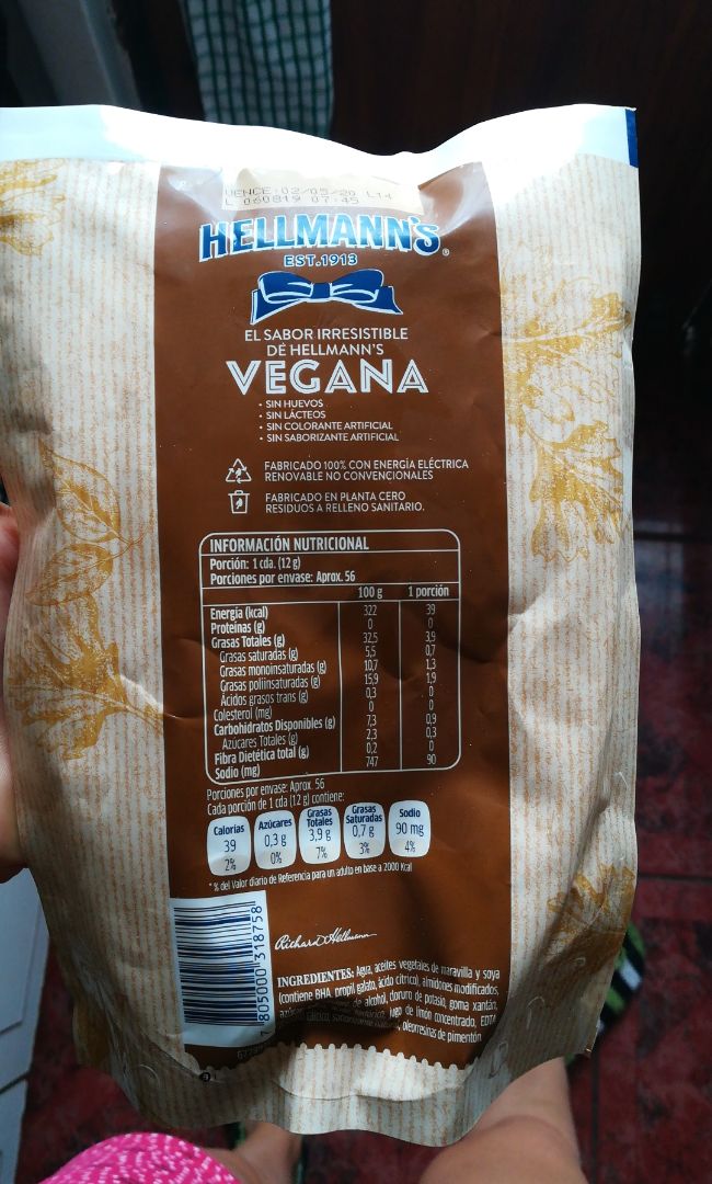 review photo of Hellmann’s Hellman’s Vegan Mayonnaise shared by @camileinchonwei on 21 Jan 2020 - review