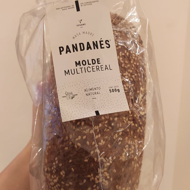 photo of BRØD Pan Danés Pan de molde multicereal shared by @fioniylula on  03 Jul 2021 - review